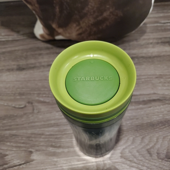 12/$30 🚗 ☕️ EUC Starbucks tumbler - green grande - Picture 6 of 12